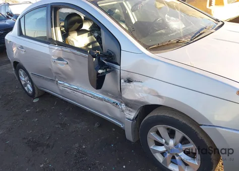 2010 Nissan Sentra 2.0Sl z USA, uszkodzony, nr VIN 3N1AB6APXAL659093